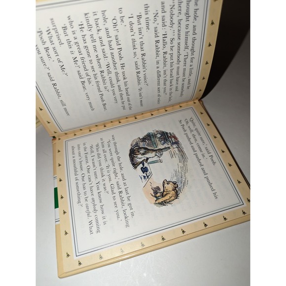 Vintage 1997 The Classic Pooh Treasury Vol 1  Hardcover Books 3 Cassettes - Picture 11 of 15